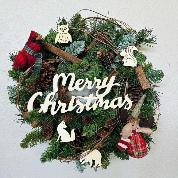 Christmas Woodlands Forest Animals Holiday Rustic Winter Wreath Decor - Picture 1 of 7